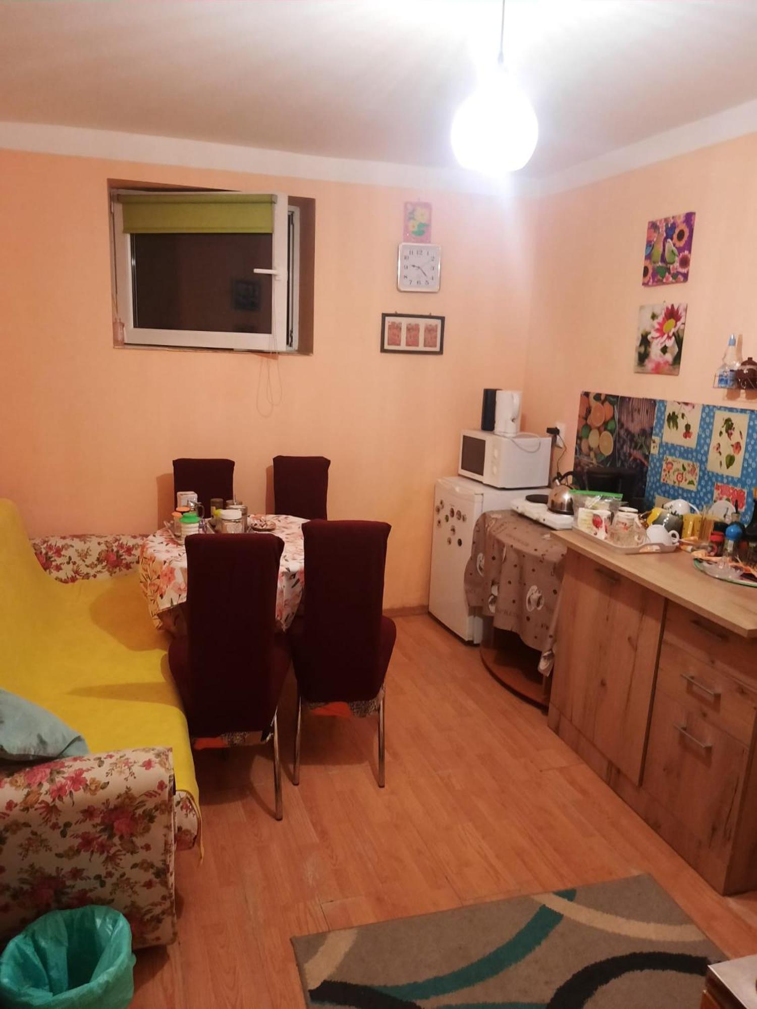 Apartament Cu Doua Camere Si Gradina Cluj-Napoca Eksteriør billede